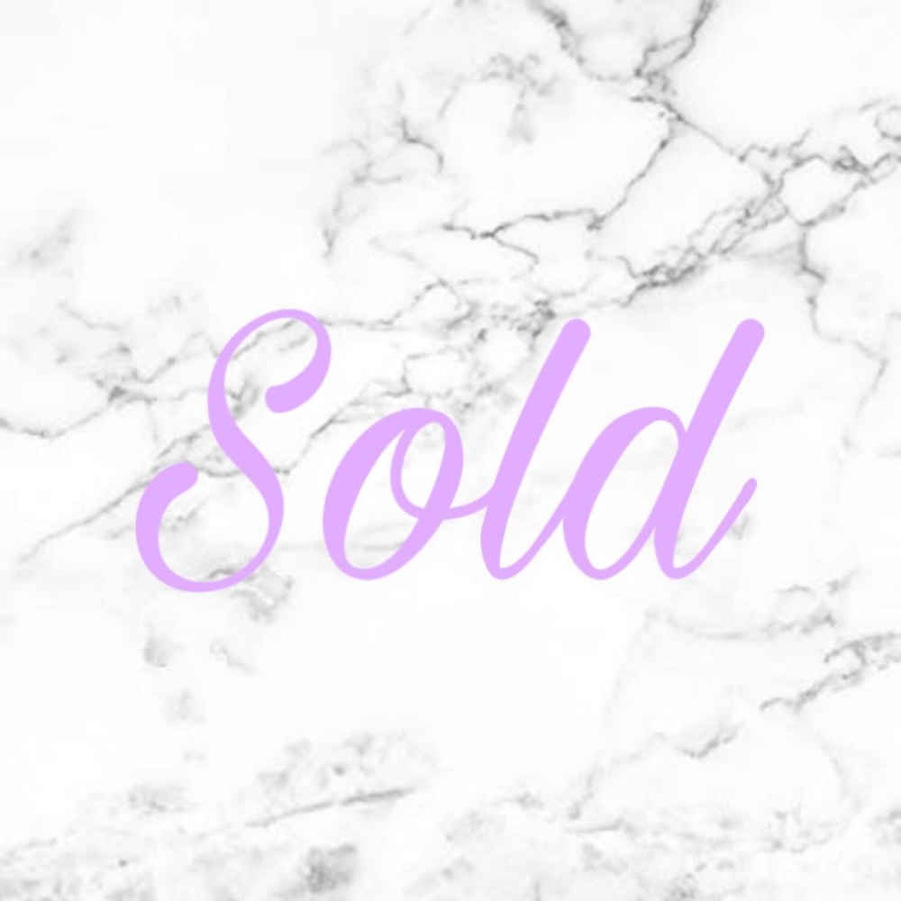 🌻sold listings 🌻